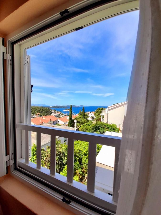 Apartments And Rooms Jasna Hvar Town Exteriör bild