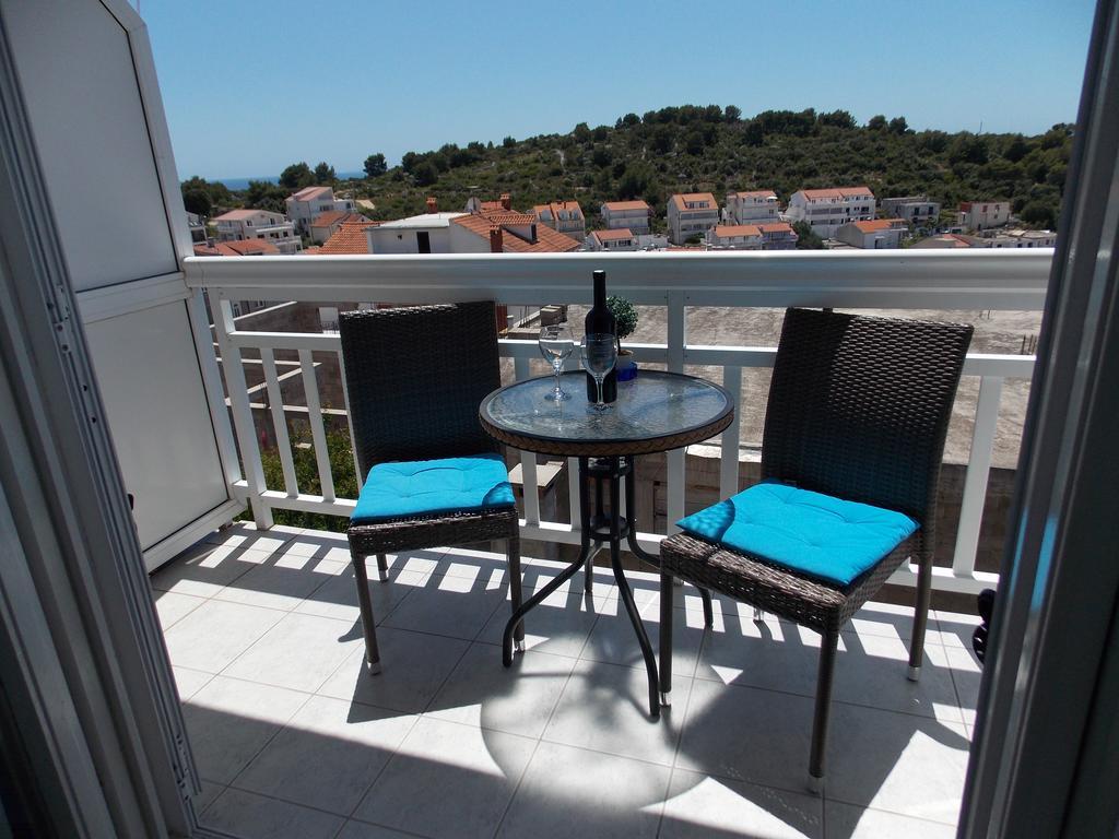 Apartments And Rooms Jasna Hvar Town Exteriör bild