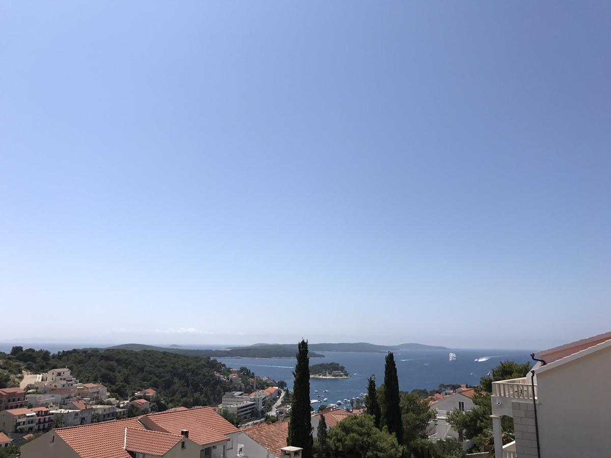 Apartments And Rooms Jasna Hvar Town Exteriör bild